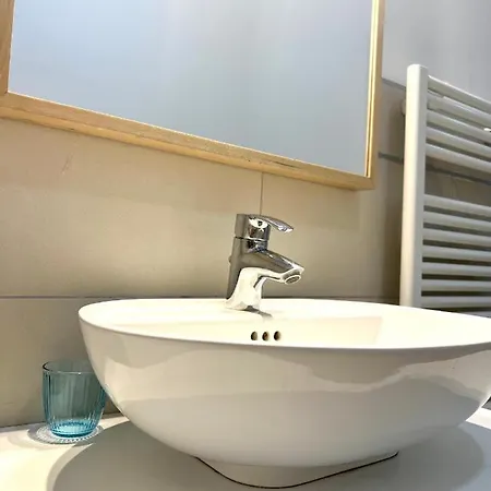 Segantini Trento, 2d Apartment *